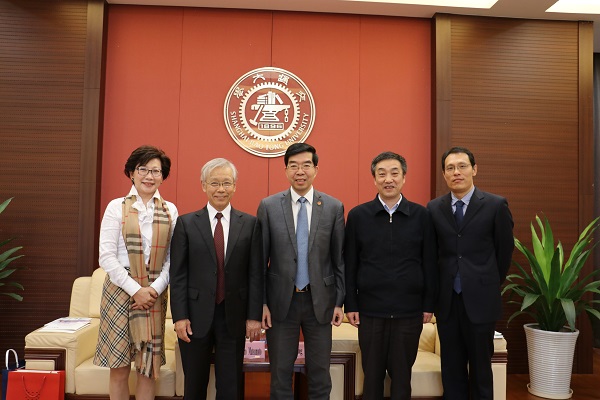 1540805524949711.jpg IMG_2657 (1).JPG