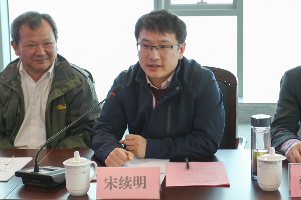 1555318981720911.jpeg 图5 麻豆社官方
党委副书记宋续明致辞.JPEG